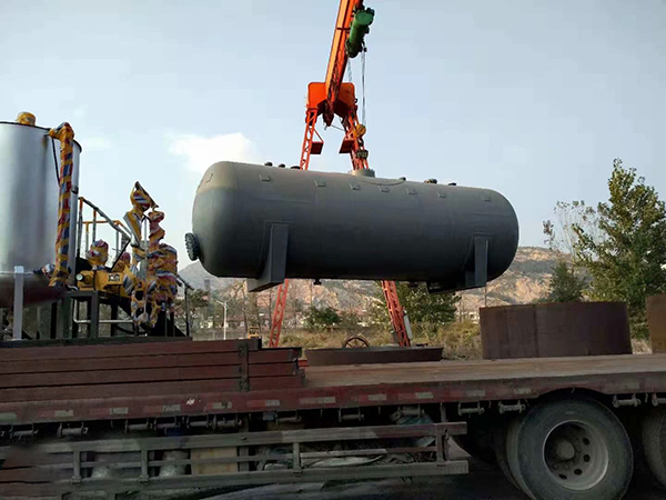 淺談久盛真空除氧器 淺談久盛真空除氧器